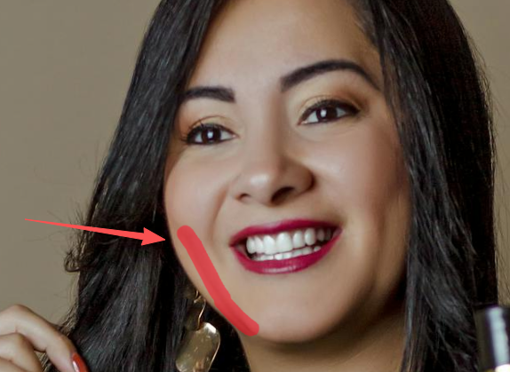 擦除双下巴痕迹痕迹